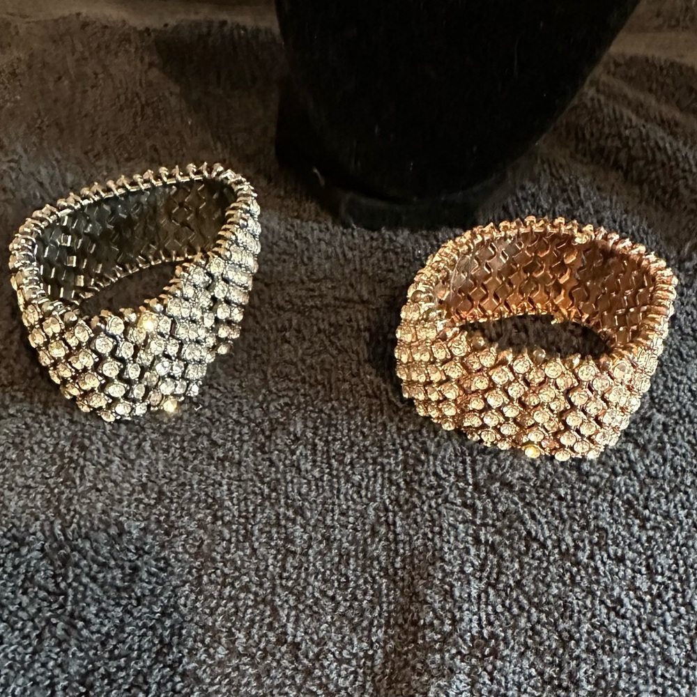 + Set Of 2 Stretch Rhinestone Bracelets - Gold & Silver